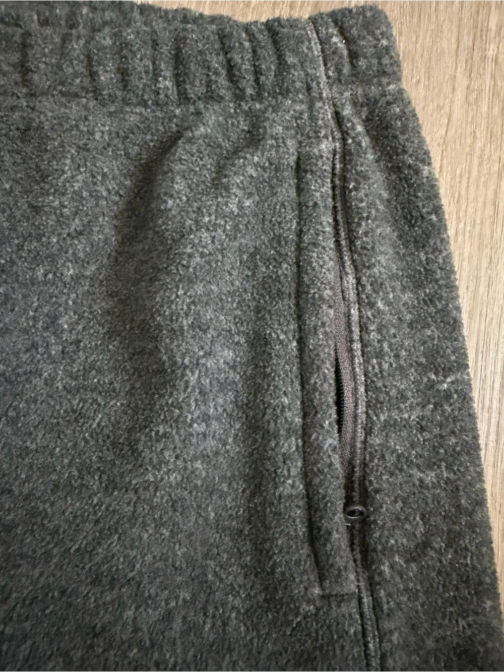 ALO Yoga the set Charcoal Gray Cozy Lined Hoodie